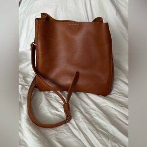 Portland Leather Butterfly Bucket Handbag in Honey Brown